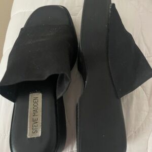 Steve Maddon platform slides size 37- 7